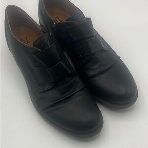 Miz Mooz Navy Leather Oxfords